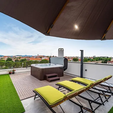 Panorama Deluxe 扎达尔