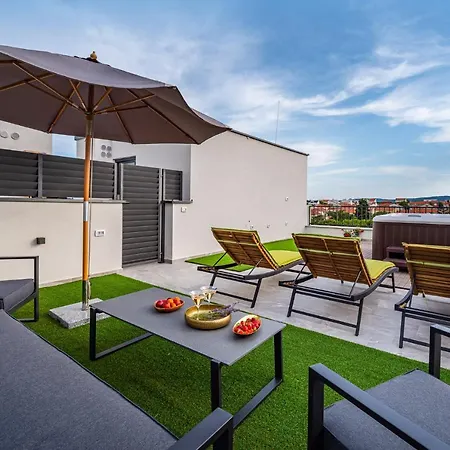 Apartamento Panorama Deluxe *