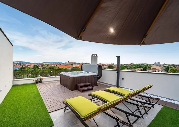 Panorama Deluxe 扎达尔